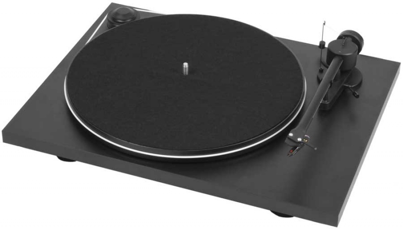 Фото Pro-Ject Essential