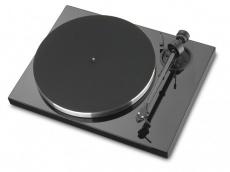 Придбати ПРОИГРЫВАТЕЛИ ВИНИЛА Pro-Ject 1 Xpression III Classic PIANO SuperPack