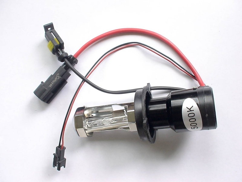 Фото AutoKit  H4 BI-XENON 35W Slim