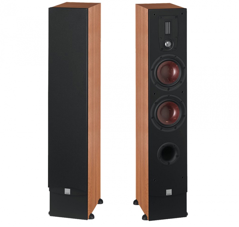 Фото DALI Ikon 5 MK II Light Walnut