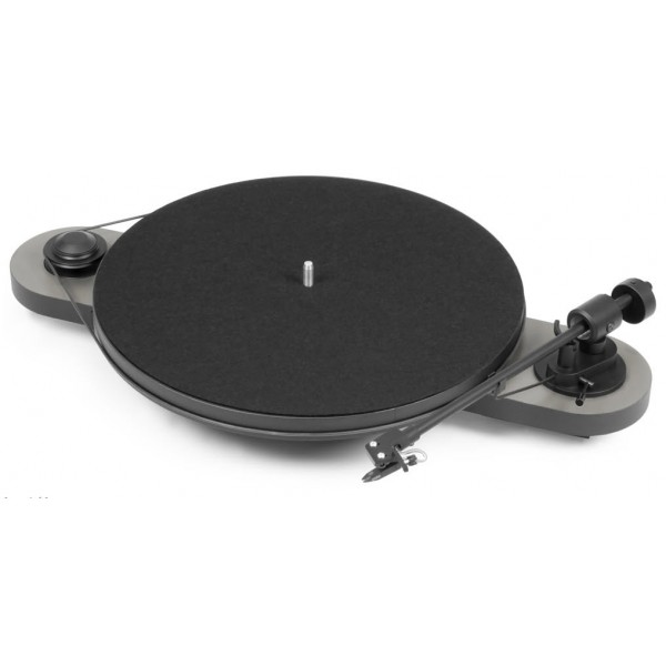 Фото Pro-Ject Pro-Ject Elemental Phono USB (OM5e) Silver/Black 