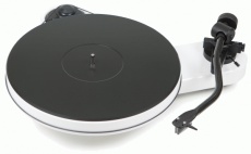 Придбати Проигрыватели виниловых дисков Pro-Ject RPM 3 Carbon (2M Silver) White