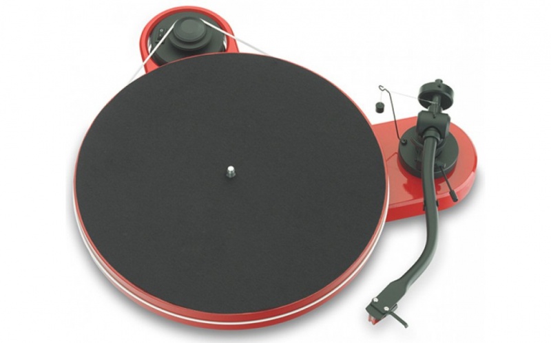 Фото Pro-Ject RPM 3 Carbon (n/c) Red
