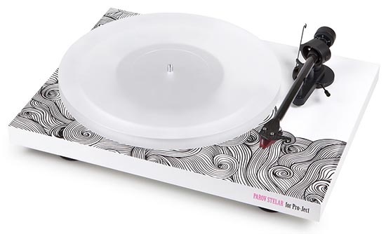 Фото Pro-Ject Debut Carbon Esprit (DC) PS01 Wave (2M-Red) White